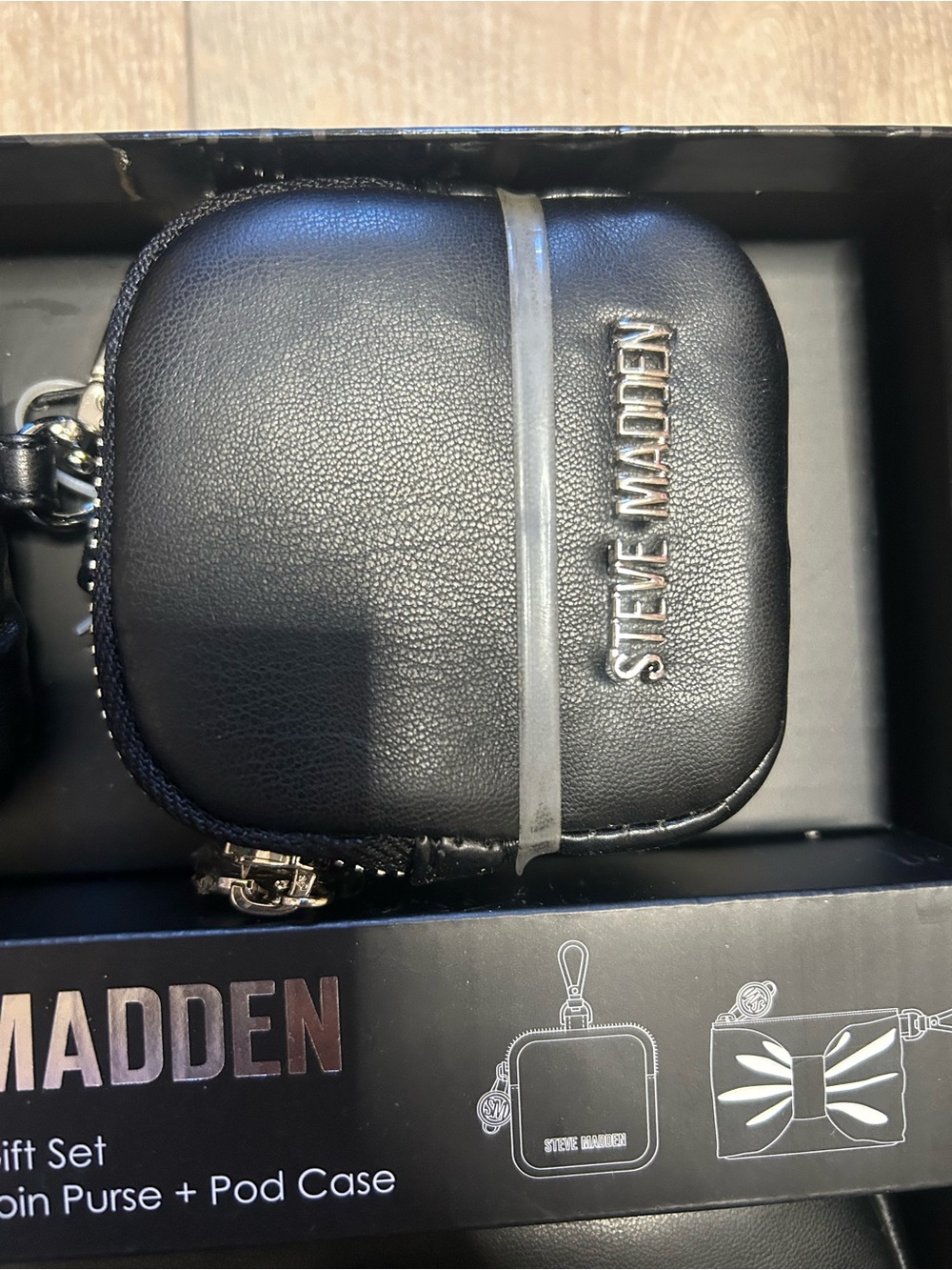 Steve Madden 3pc Black Belt Bag Fanny Pack Set Bow Coin Purse AirPods Case NWT - Picture 4 of 5